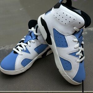 Jordan 6 Retro (PS) Kids Blue and White Sneakers DV3605 410